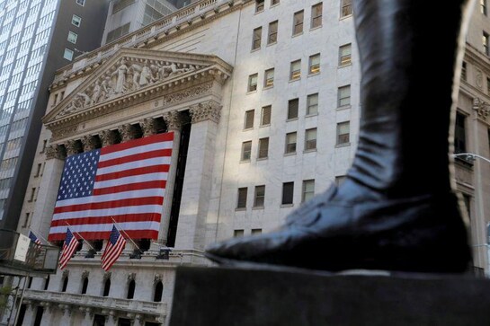 NYSE to delist three Chinese telecoms in dizzying about-face