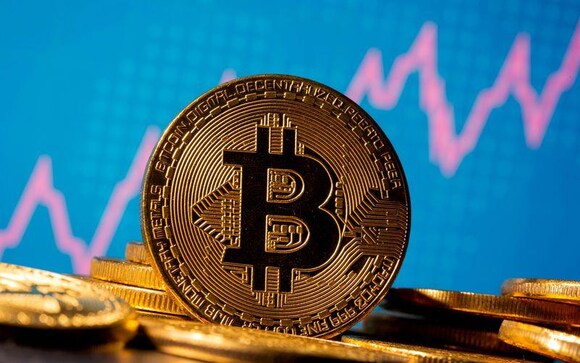 Bitcoin slumps 10% as pullback from record high gathers pace Bitcoin slumps 10% as pullback from record high gathers pace