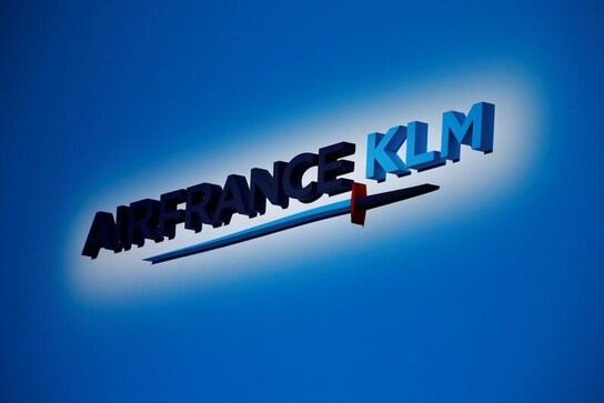 Dutch take stake in Air France KLM to counter French influence Dutch take stake in Air France KLM to counter French influence