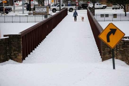 Biden approves Texas disaster declaration following deadly freeze Biden approves Texas disaster declaration following deadly freeze