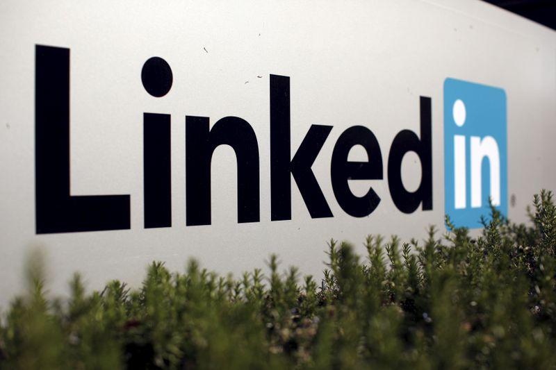  LinkedIn says tech issue on platform resolved