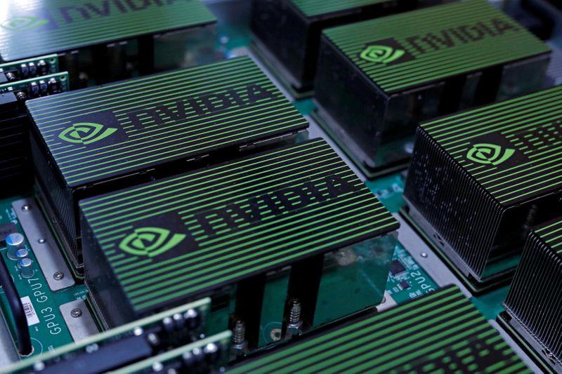  Nvidia forecasts revenue above expectations on demand for graphic chips