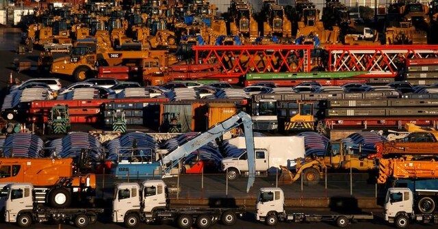 Japan exports slump on weak China demand, heaping pressure on economy Japan exports slump on weak China demand, heaping pressure on economy