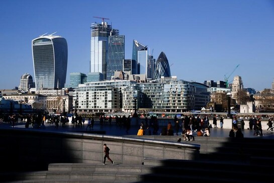 UK employers fear Brexit hit to economy, but plan more hiring: REC UK employers fear Brexit hit to economy, but plan more hiring: REC