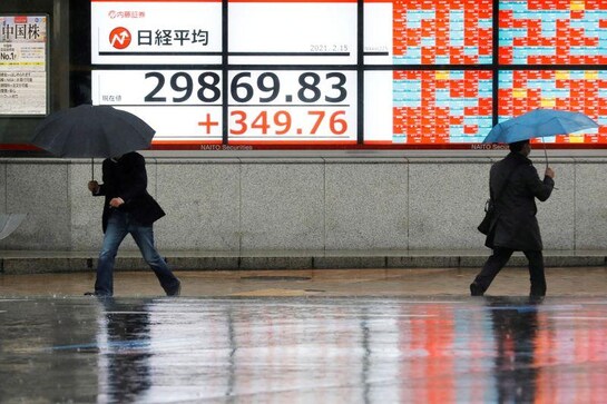 Global Markets: Big tech lifts equities as Biden rebuilding plan in focus Global Markets: Big tech lifts equities as Biden rebuilding plan in focus