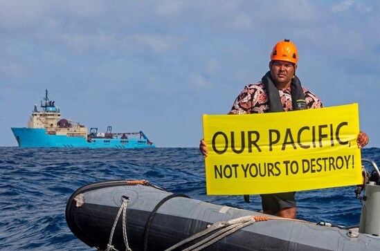Greenpeace stages Pacific Ocean protest against deep-sea mining Greenpeace stages Pacific Ocean protest against deep-sea mining