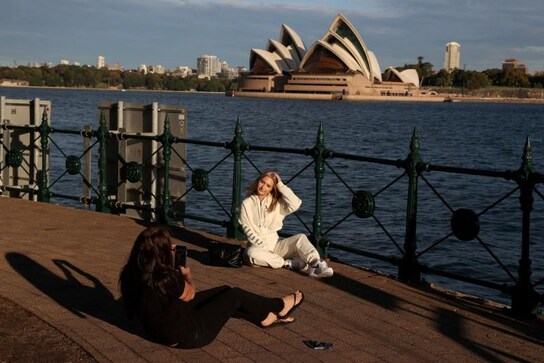 Australia lowers COVID-19 death toll after 'youngest victim' found not to have virus Australia lowers COVID-19 death toll after 'youngest victim' found not to have virus