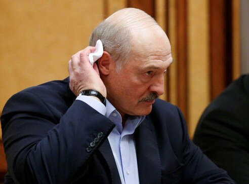 Protesters snake through Minsk as Belarus president's rival held in pre-election clampdown Protesters snake through Minsk as Belarus president's rival held in pre-election clampdown