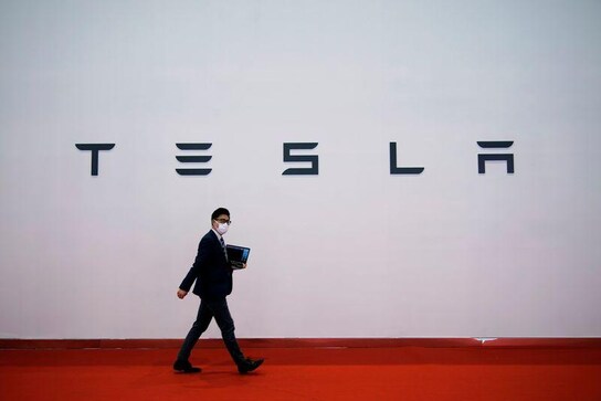Tesla's China orders halved in May - The Information