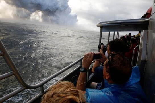 Hawaii tours face new limits after 'lava bomb' injuries Hawaii tours face new limits after 'lava bomb' injuries