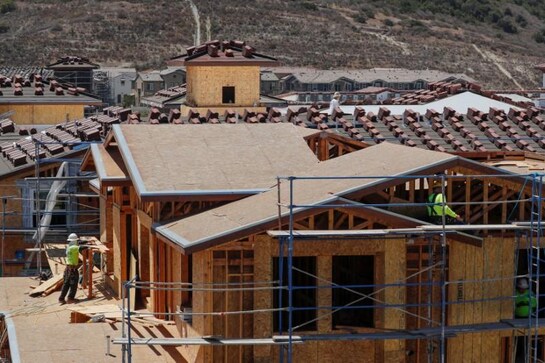 U.S. housing starts hit nine-month low; permits drop U.S. housing starts hit nine-month low; permits drop