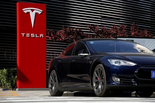 Cost to insure Tesla's debt rises on growing default fears Cost to insure Tesla's debt rises on growing default fears