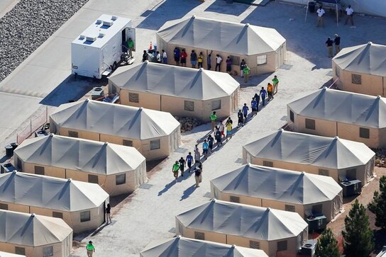 U.S. says 463 migrant parents may have been deported without kids U.S. says 463 migrant parents may have been deported without kids