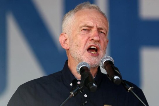 UK Jewish newspapers say Labour leader Corbyn poses "existential threat" UK Jewish newspapers say Labour leader Corbyn poses "existential threat"