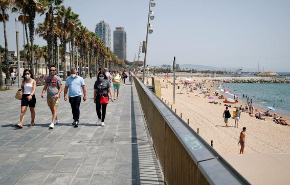 Barcelona mulls restrictions as Spain fights new virus clusters Barcelona mulls restrictions as Spain fights new virus clusters