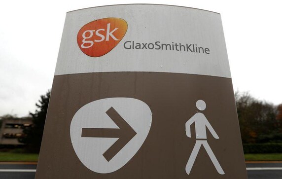 U.S. to pay $2.1 billion to Sanofi, GSK, in COVID-19 vaccine deal U.S. to pay $2.1 billion to Sanofi, GSK, in COVID-19 vaccine deal
