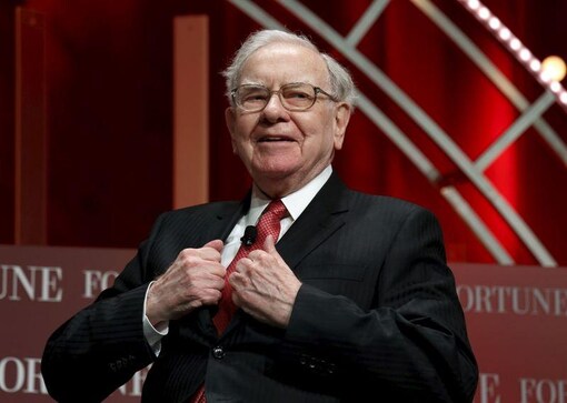 Coronavirus punishes Warren Buffett as Berkshire Hathaway takes big writedown Coronavirus punishes Warren Buffett as Berkshire Hathaway takes big writedown