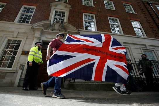 Brexit brinkmanship: EU orders UK to scrap plan for treaty breach, UK refuses Brexit brinkmanship: EU orders UK to scrap plan for treaty breach, UK refuses