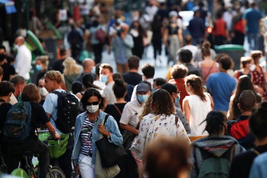 French daily COVID cases set new record at almost 27,000 French daily COVID cases set new record at almost 27,000