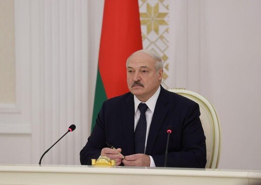Belarus president Lukashenko speaks by phone to Pompeo: media Belarus president Lukashenko speaks by phone to Pompeo: media