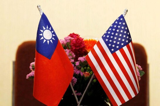 China to impose sanctions on U.S. firms over Taiwan arms sales China to impose sanctions on U.S. firms over Taiwan arms sales