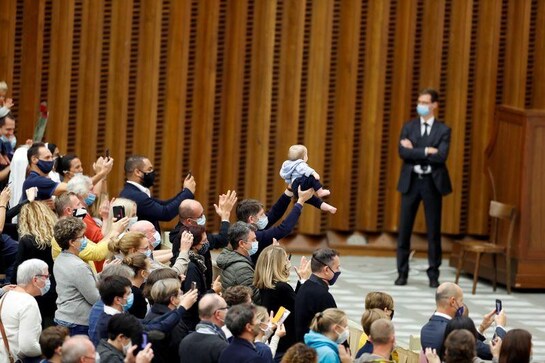 Pope says 'lady' COVID must be obeyed, forgoes mask Pope says 'lady' COVID must be obeyed, forgoes mask