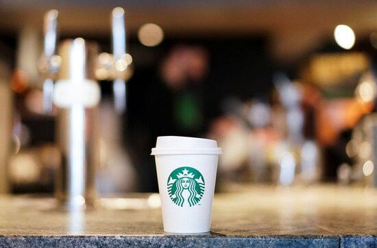 Starbucks sees better-than-expected earnings for 2021 Starbucks sees better-than-expected earnings for 2021