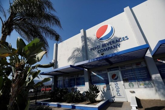 Pepsi and Coca Cola pouring $1.4 billion into Pakistan: government Pepsi and Coca Cola pouring $1.4 billion into Pakistan: government