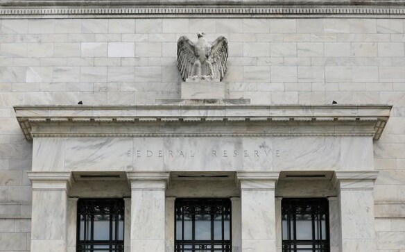 Fed's Powell: Financial risks "moderate" despite vulnerabilities Fed's Powell: Financial risks "moderate" despite vulnerabilities