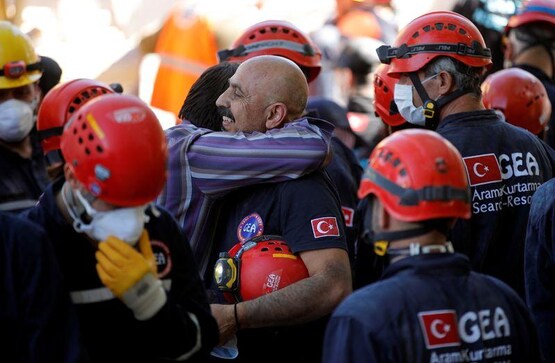 Mother, children rescued from Turkey quake rubble; death toll at 37 Mother, children rescued from Turkey quake rubble; death toll at 37