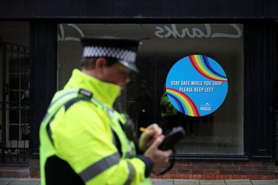 Johnson expected to order lockdown for England as COVID-19 cases top 1 million Johnson expected to order lockdown for England as COVID-19 cases top 1 million