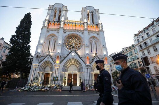 French church in Nice hit by deadly attack seeks solace in mass French church in Nice hit by deadly attack seeks solace in mass