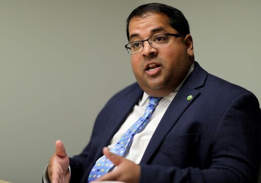 Trump replaces Republican head of energy regulatory panel who supports carbon markets Trump replaces Republican head of energy regulatory panel who supports carbon markets
