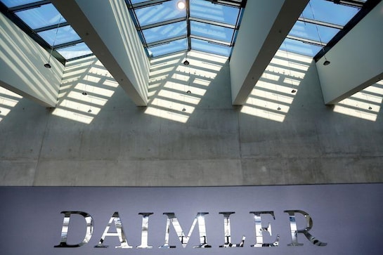 Daimler to develop next-generation engines with China's Geely Daimler to develop next-generation engines with China's Geely