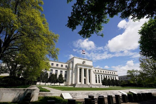 U.S. household wealth, cash balances, rose through September despite pandemic U.S. household wealth, cash balances, rose through September despite pandemic