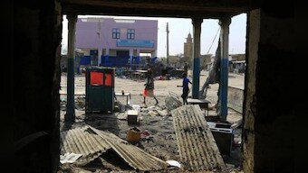 South Sudan rebels agree to ceasefire talks as fighting rages