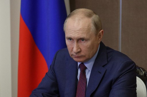 Putin warns 'no gas, no oil' to countries that cap prices Putin warns 'no gas, no oil' to countries that cap prices