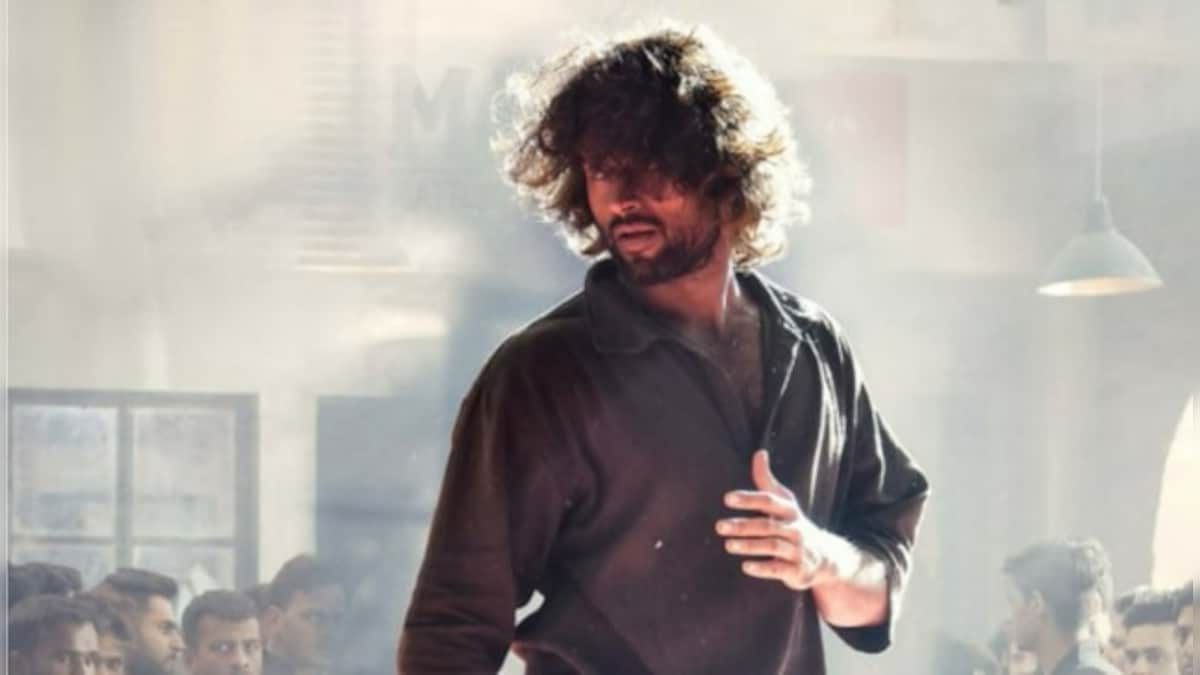 Vijay Deverakonda bending to appease exhibitor is seriously uncalled-for