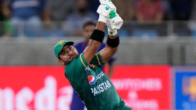 India vs Pakistan, Asia Cup: Yuzvendra Chahal drops Iftikhar Ahmed, Hardik Pandya dismisses batter in next over India vs Pakistan, Asia Cup: Yuzvendra Chahal drops Iftikhar Ahmed, Hardik Pandya dismisses batter in next over