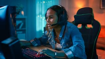 More women taking up online gaming and developing games is better for the industry as a whole. Here’s how.