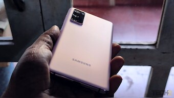 Best phones under Rs 40,000 (Aug 2022): iQOO 9 5G, Poco F4 5G to OnePlus 10R