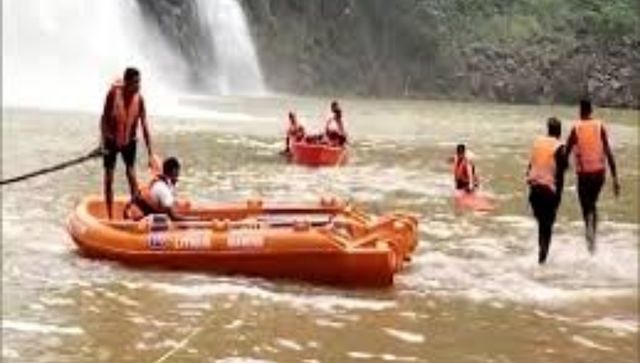 Chattisgarh: Six people drown in Ramdaha Waterfall, one rescued Chattisgarh: Six people drown in Ramdaha Waterfall, one rescued