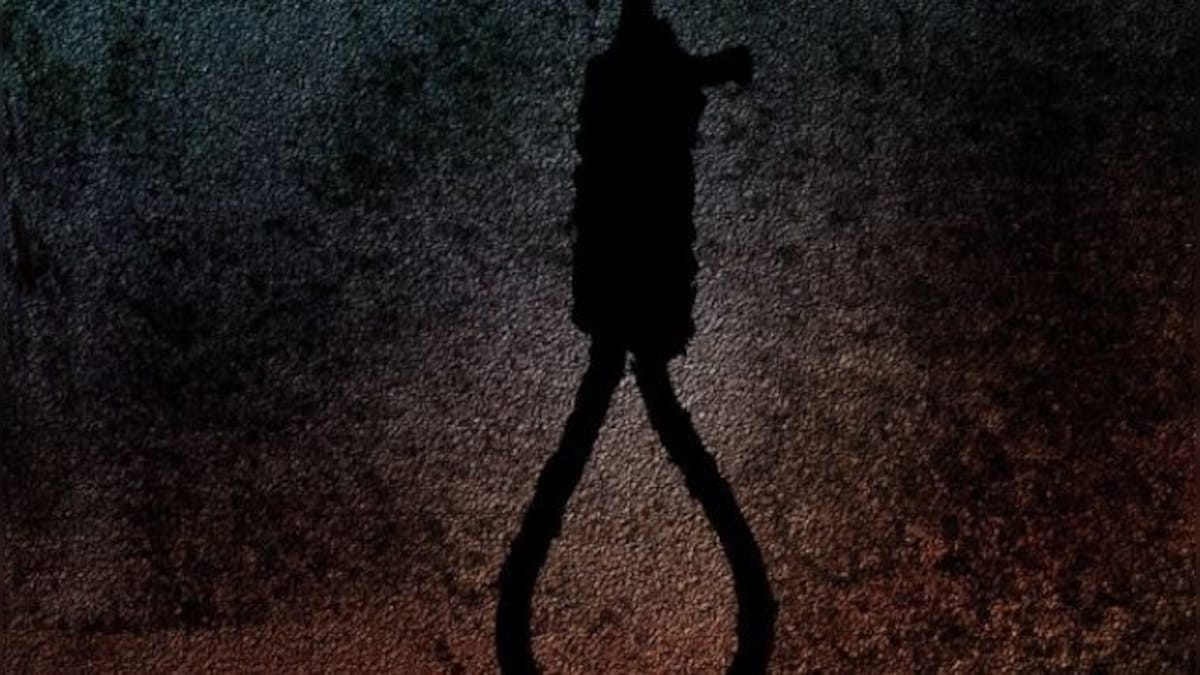 UP man hangs self after killing wife over dispute