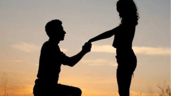 Govt employee slits throat of 18-year-old woman for rejecting marriage proposal, jumps into pond two days later