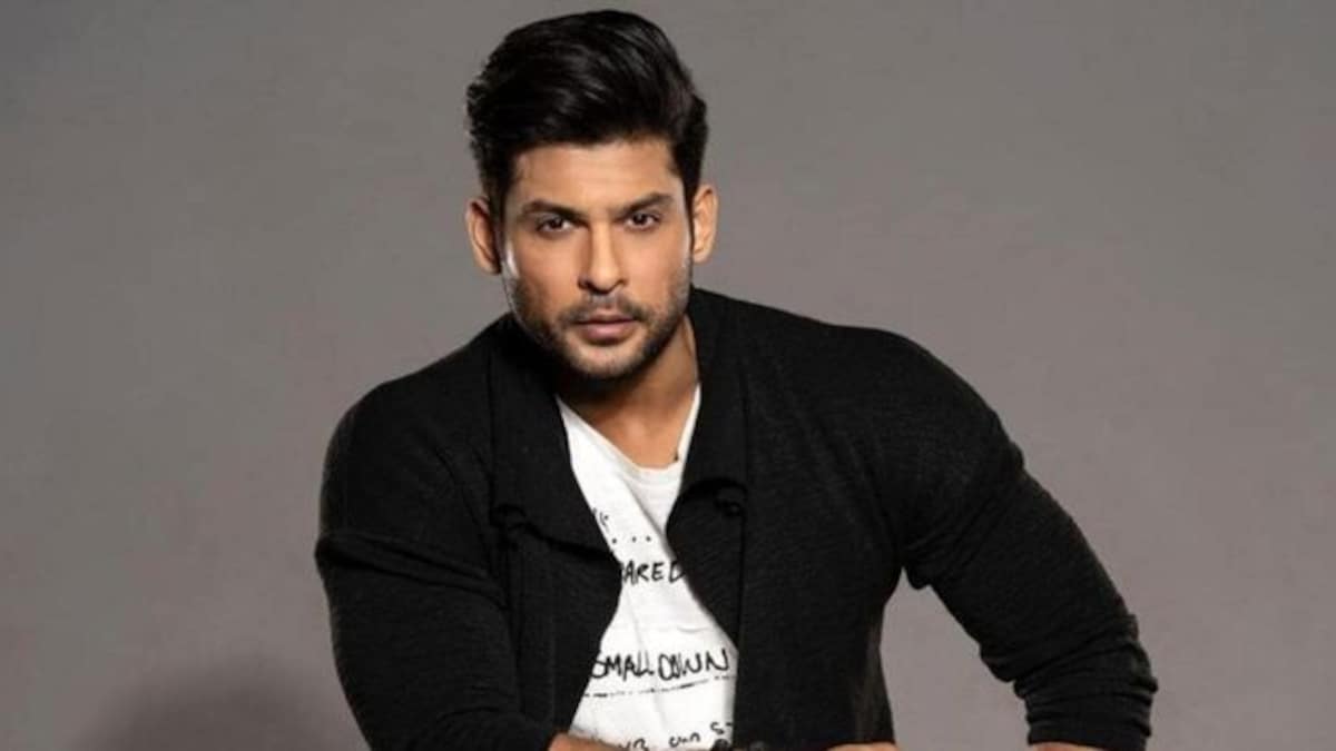 Sidharth Shukla First Death Anniversary: Family attends prayer meet