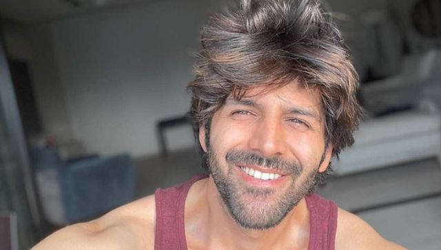 Kartik Aaryan announces Aashiqui 3 with Anurag Basu, says it's a dream come true Kartik Aaryan announces Aashiqui 3 with Anurag Basu, says it's a dream come true