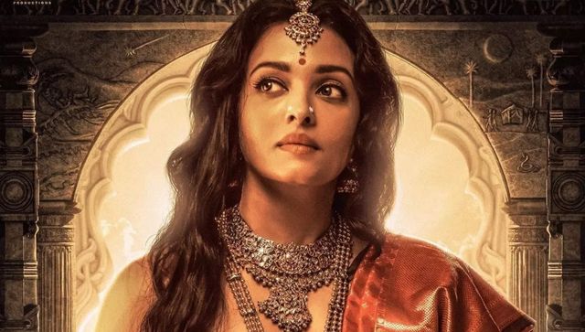 Ponniyin Selvan trailer launch: Aishwarya Rai says that she is honoured to work with Mani Ratnam again Ponniyin Selvan trailer launch: Aishwarya Rai says that she is honoured to work with Mani Ratnam again