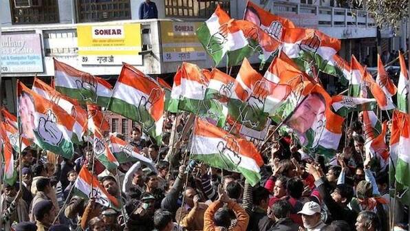 Congress continues protest against reduced time limit for supplementary questions in Assam assembly