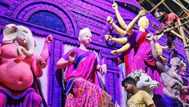 Pujo Aashche! Bengal readies for the biggest party of the year