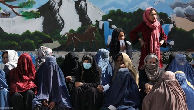 Afghanistan: Over 100 women police officer rehired in Badakhshan province Afghanistan: Over 100 women police officer rehired in Badakhshan province